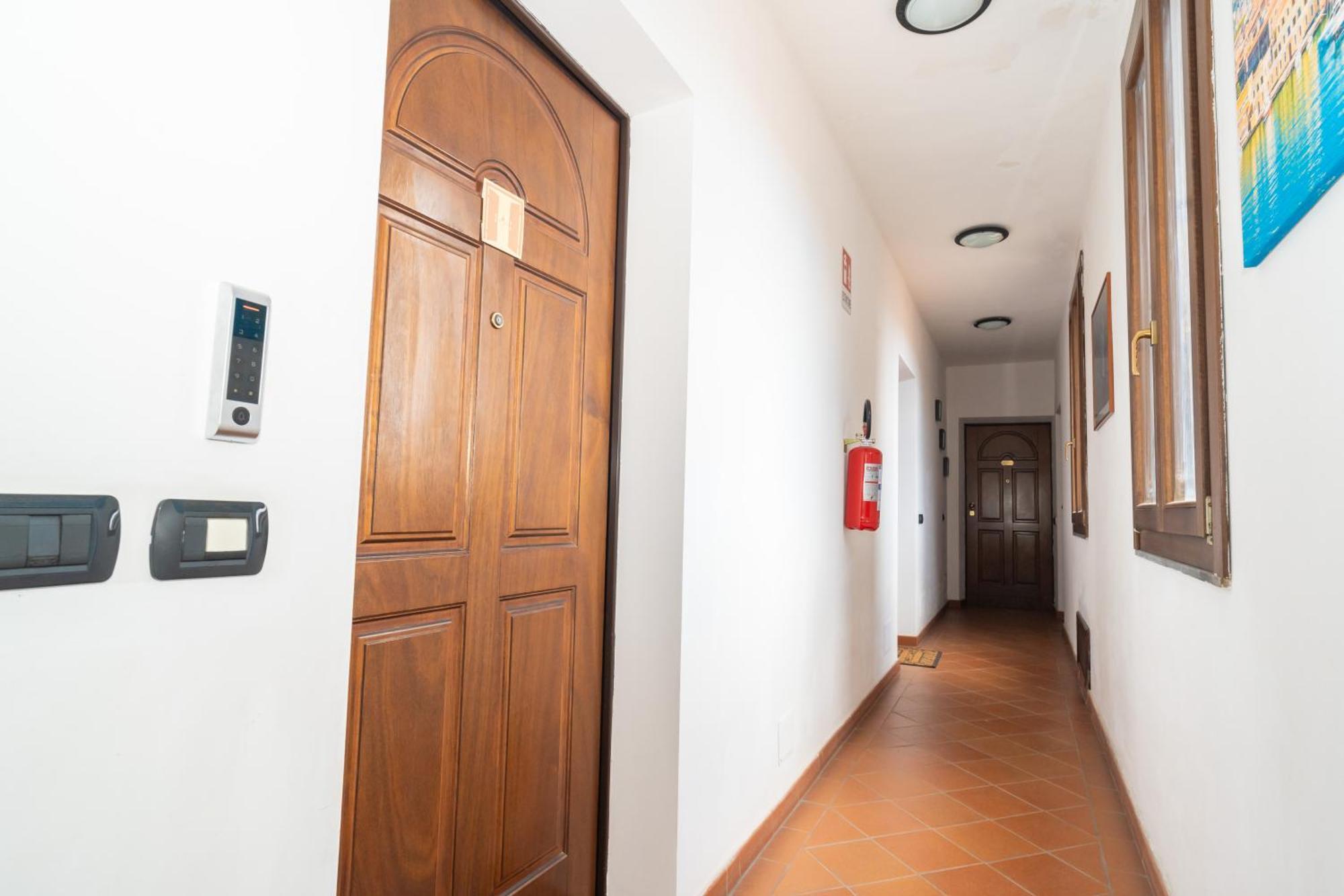 Canvas Sicily Apartment Катания Экстерьер фото