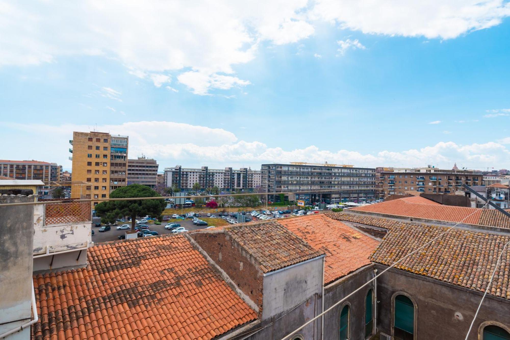 Canvas Sicily Apartment Катания Экстерьер фото